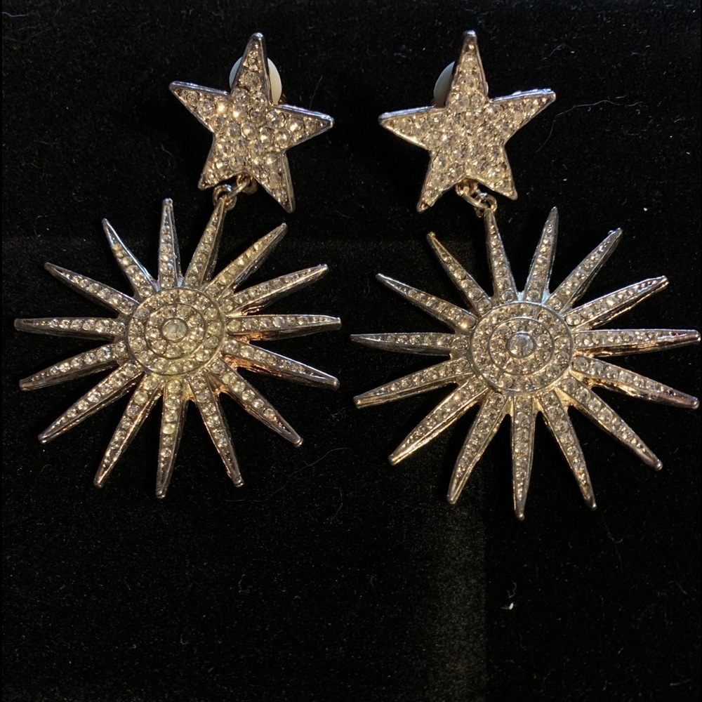 “Fireworks” Clip on Earrings Rhinestones- 3.5”drop - Picture 2 of 7